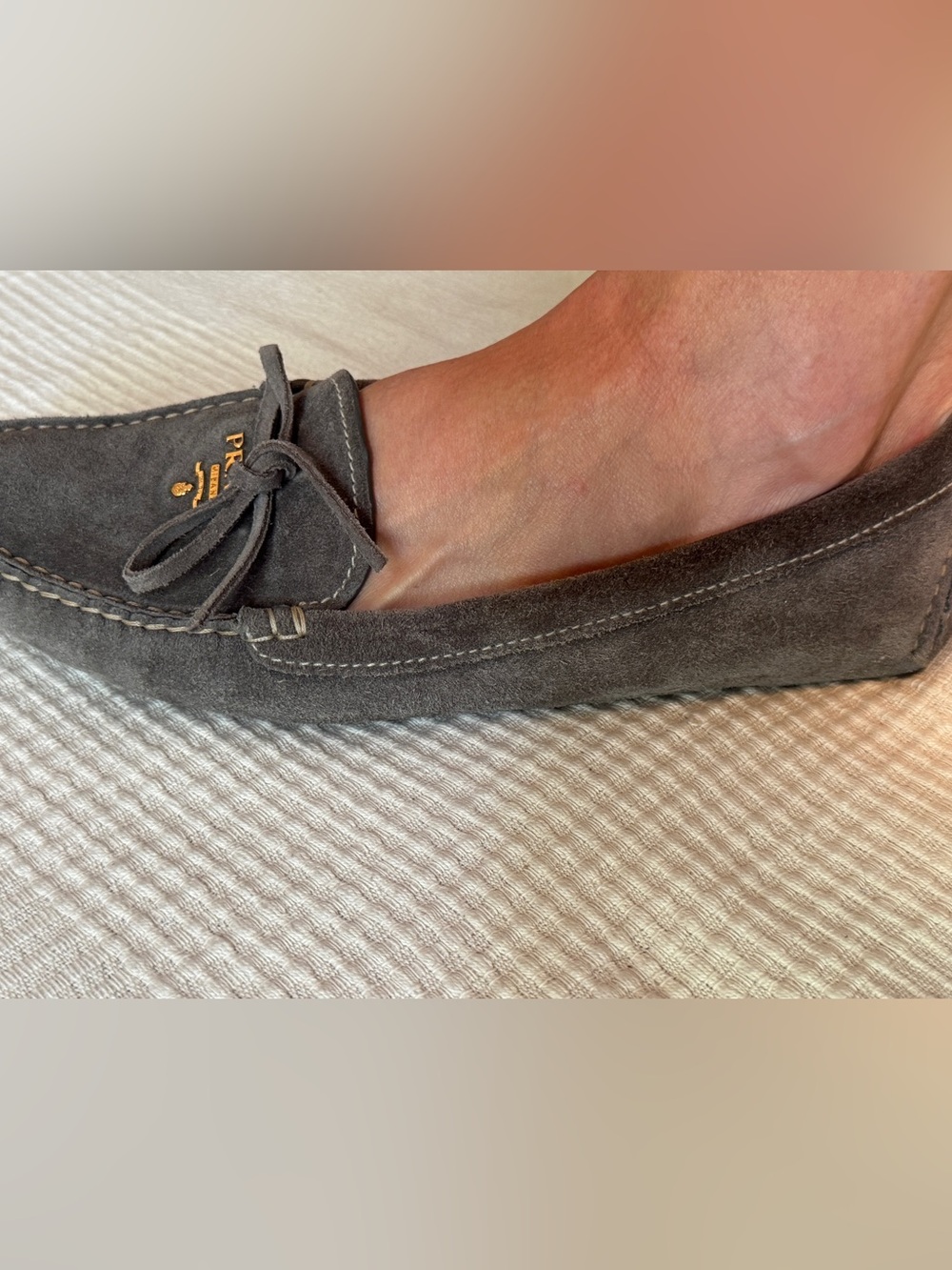 Prada Gray Suede Driving Mocassins with Gold Logo - Picture 4 of 7